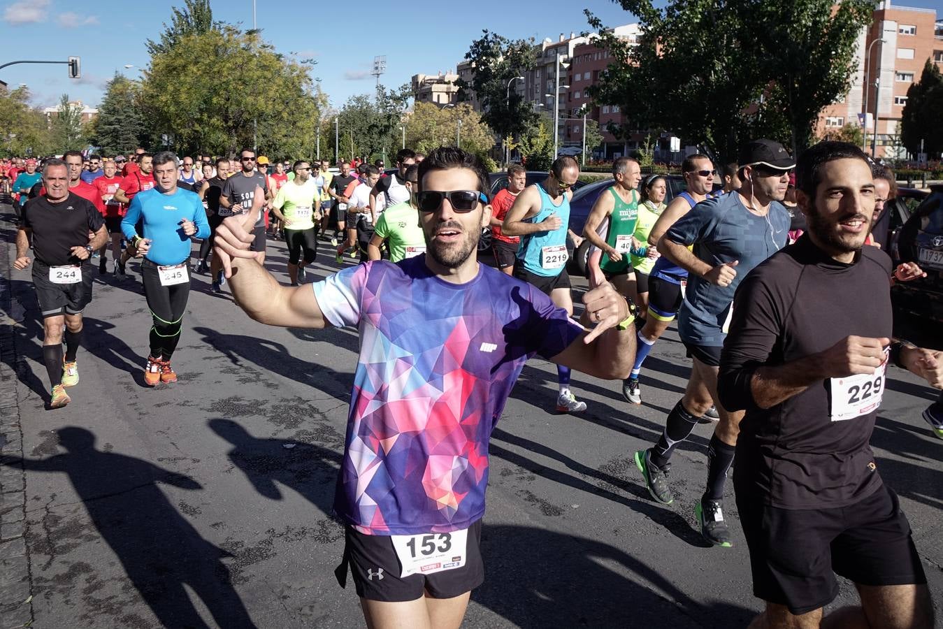 Miles de participantes en la Media Maratón de Granada