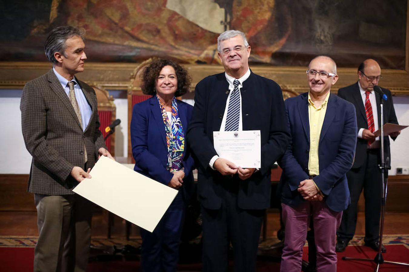 Entrega de los premios de la UGR a la divulgación científica y a trabajos de investigación de excelencia