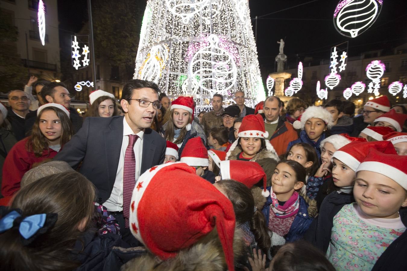 1,5 millones de &#039;leds&#039; iluminan la Navidad de Granada