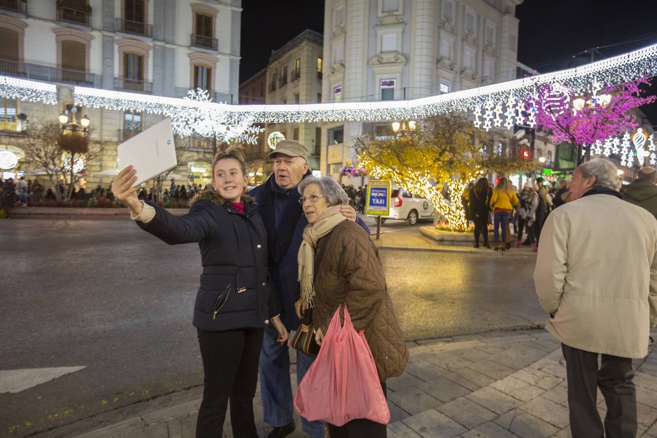 1,5 millones de &#039;leds&#039; iluminan la Navidad de Granada