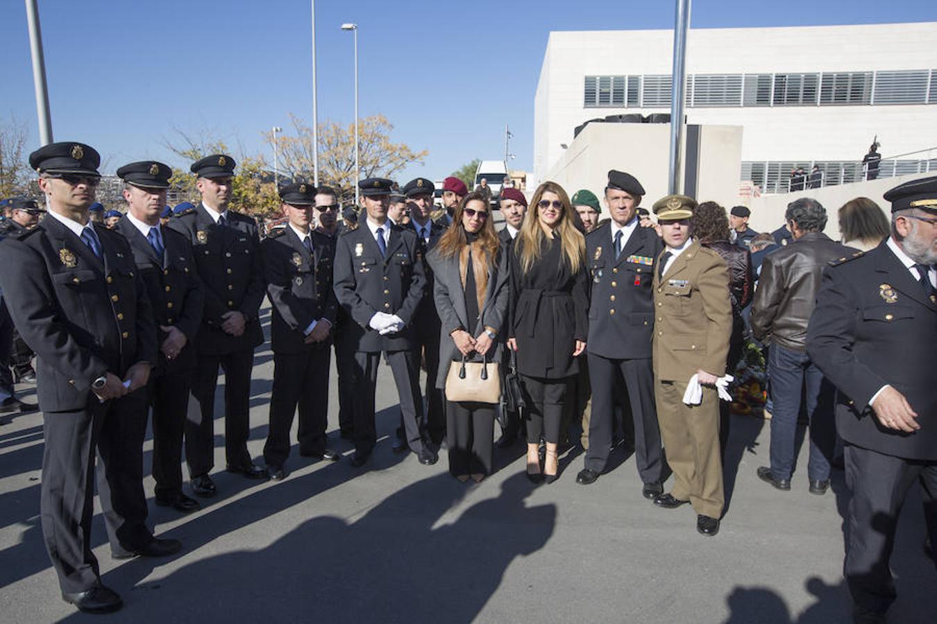 Homenaje a los policías caídos en acto de servicio