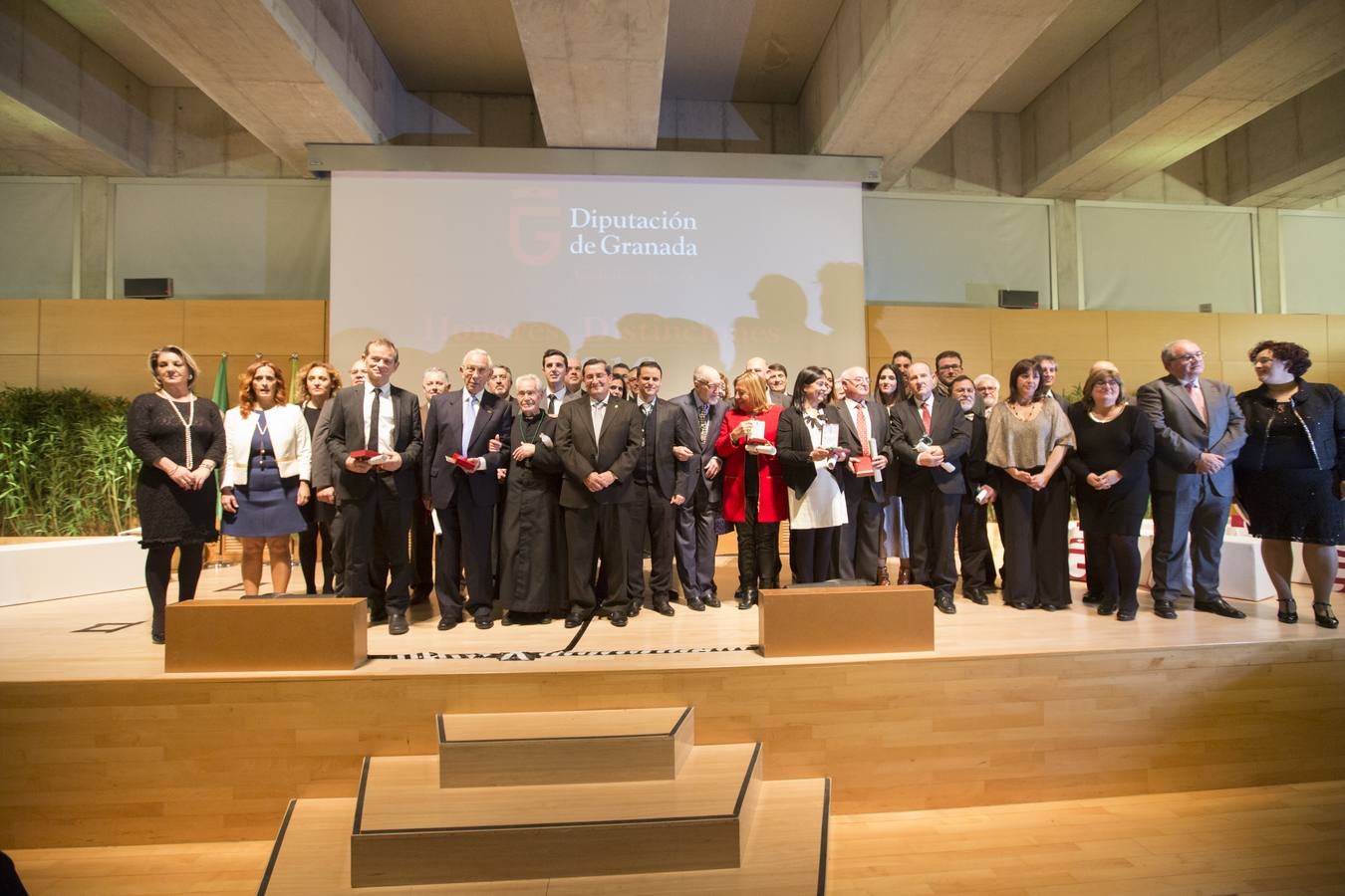 El cantaor Pinilla y el hermano Gutiérrez Ferrer, hijos predilectos de Granada