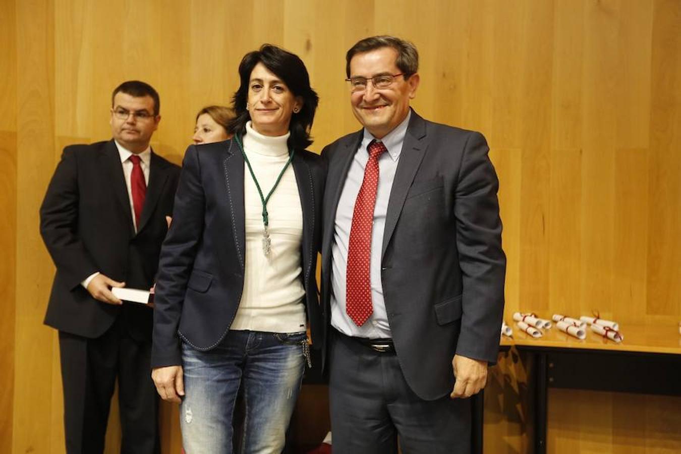 Medallas por un cuarto de siglo trabajando en Diputación