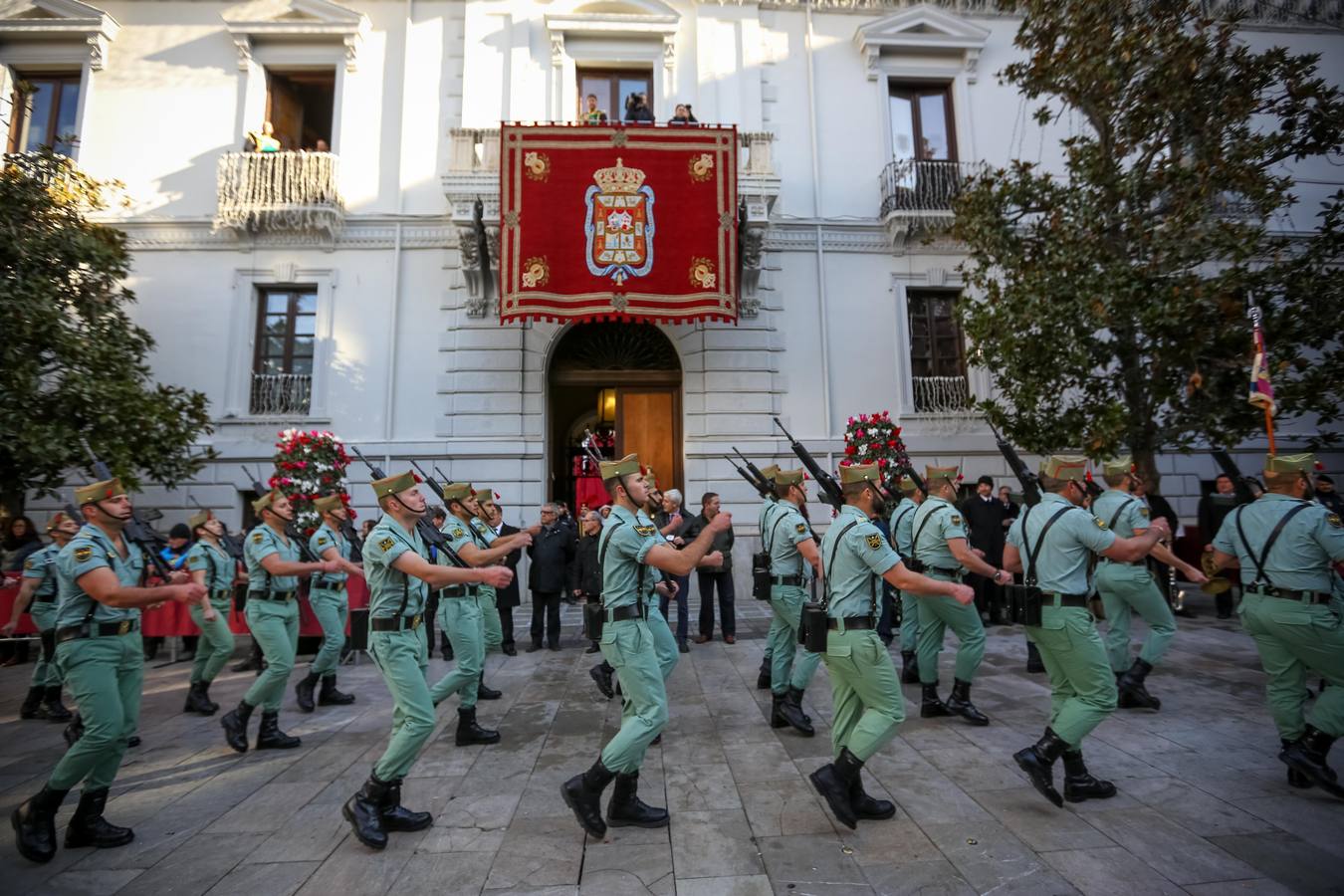 Granada celebra 525 aniversario de La Toma con un cruce de gritos sin incidentes