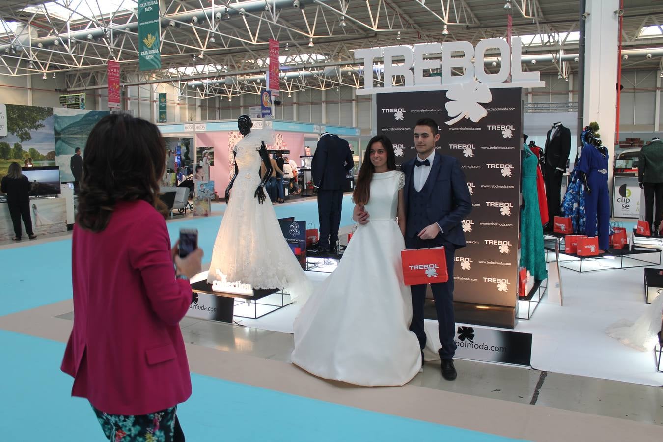 Jaén se viste de boda &#039;arriesgando&#039;