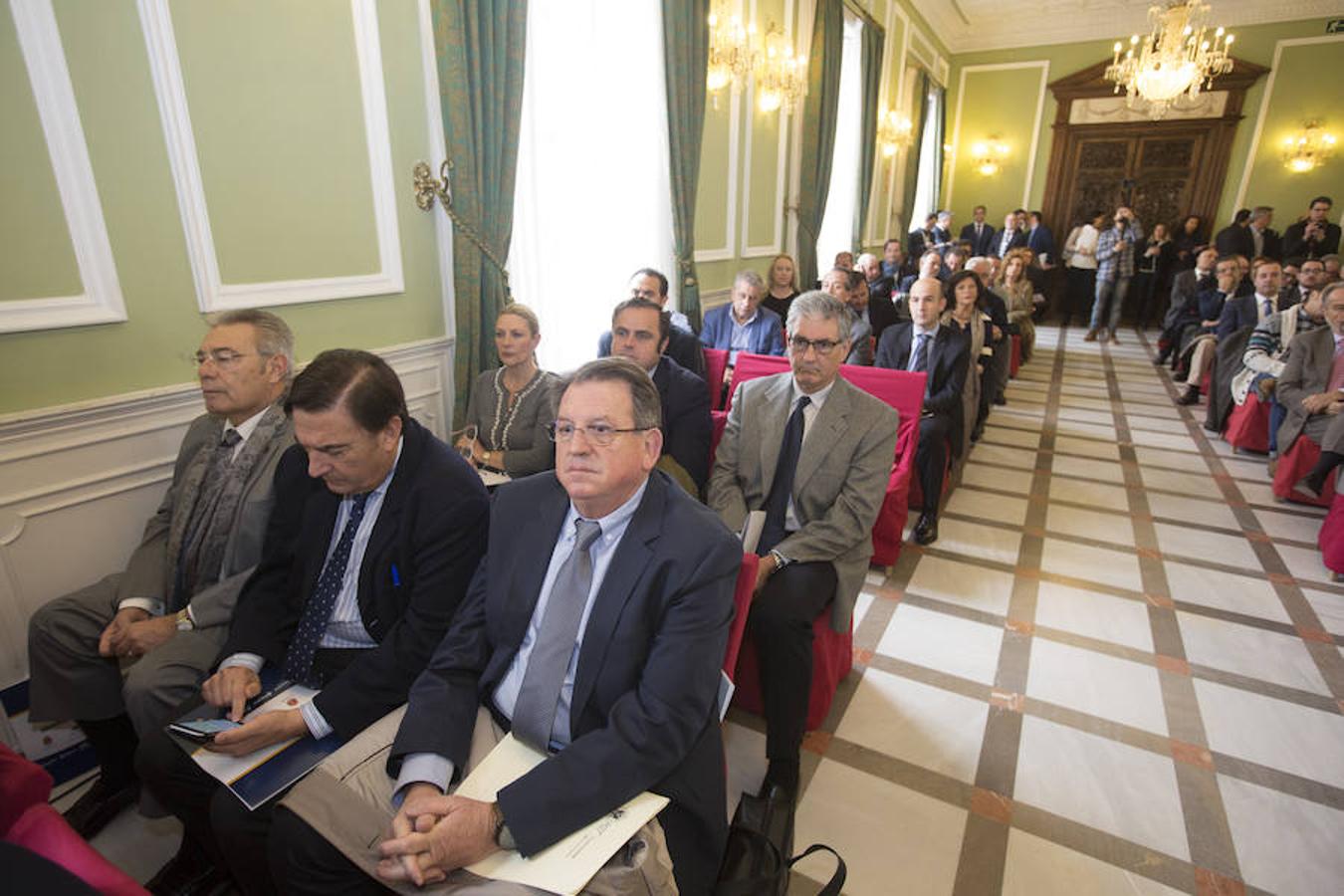 Las instituciones se conjuran en el I Foro Granada-Motril