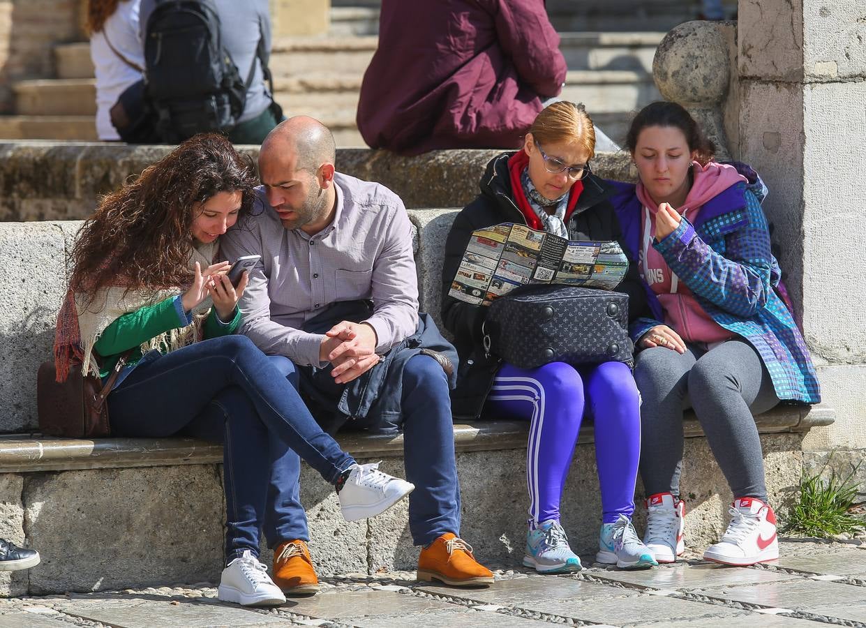 Granada se llena de turistas