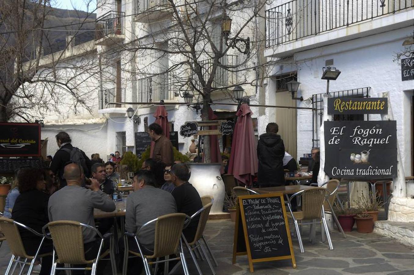 Lleno en Capileira por el Día de Andalucía