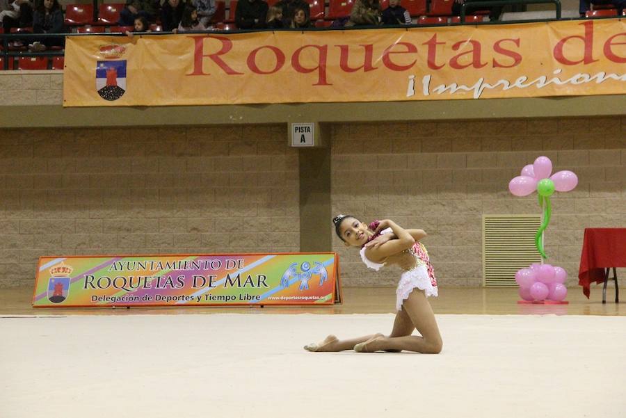 La Escuela de Gimnasia Rítmica de Roquetas de Mar celebró una gran exhibición