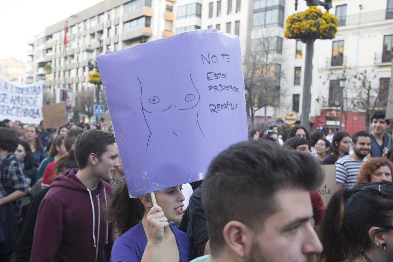 Granada celebra el 8 de marzo reivindicando la «igualdad real»