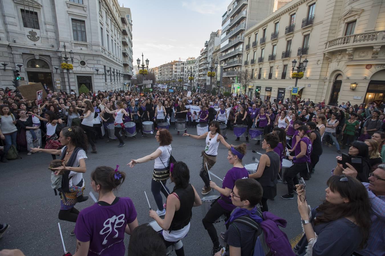 Granada celebra el 8 de marzo reivindicando la «igualdad real»