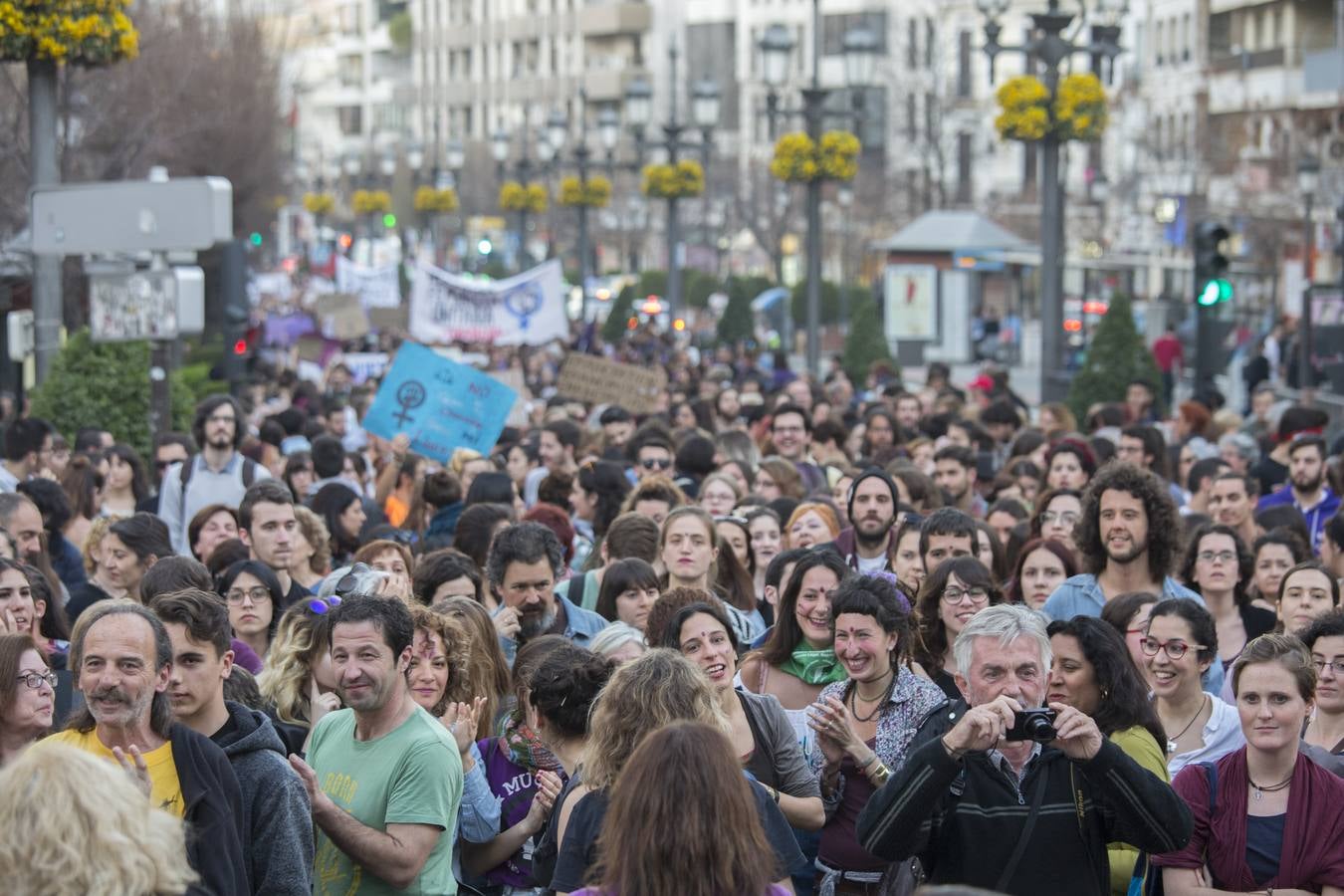 Granada celebra el 8 de marzo reivindicando la «igualdad real»