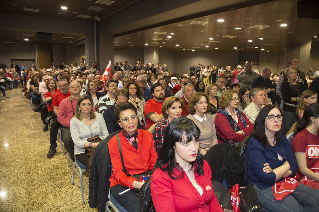 Baño de masas de Pedro Sánchez en Granada
