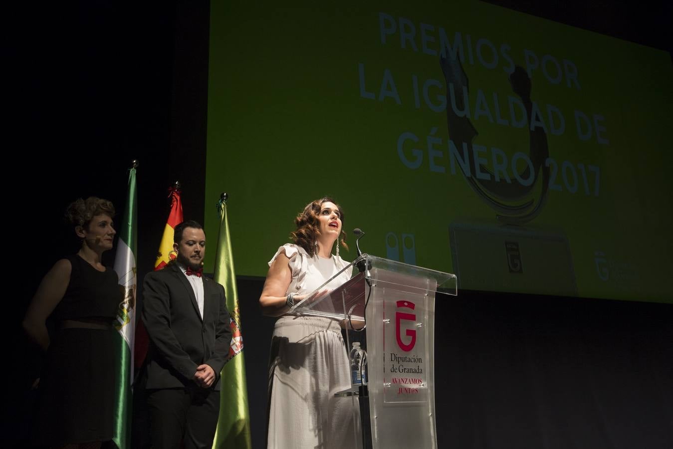 Por una tierra digna y de iguales