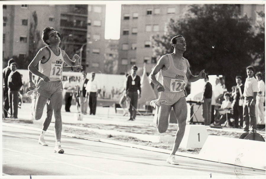 El atleta marroquí Said Aouita durante su participación en la prueba de 1.500 metros lisos en la V edición del Memorial Núñez Blanca celebrado en el Estadio de la Juventud. 