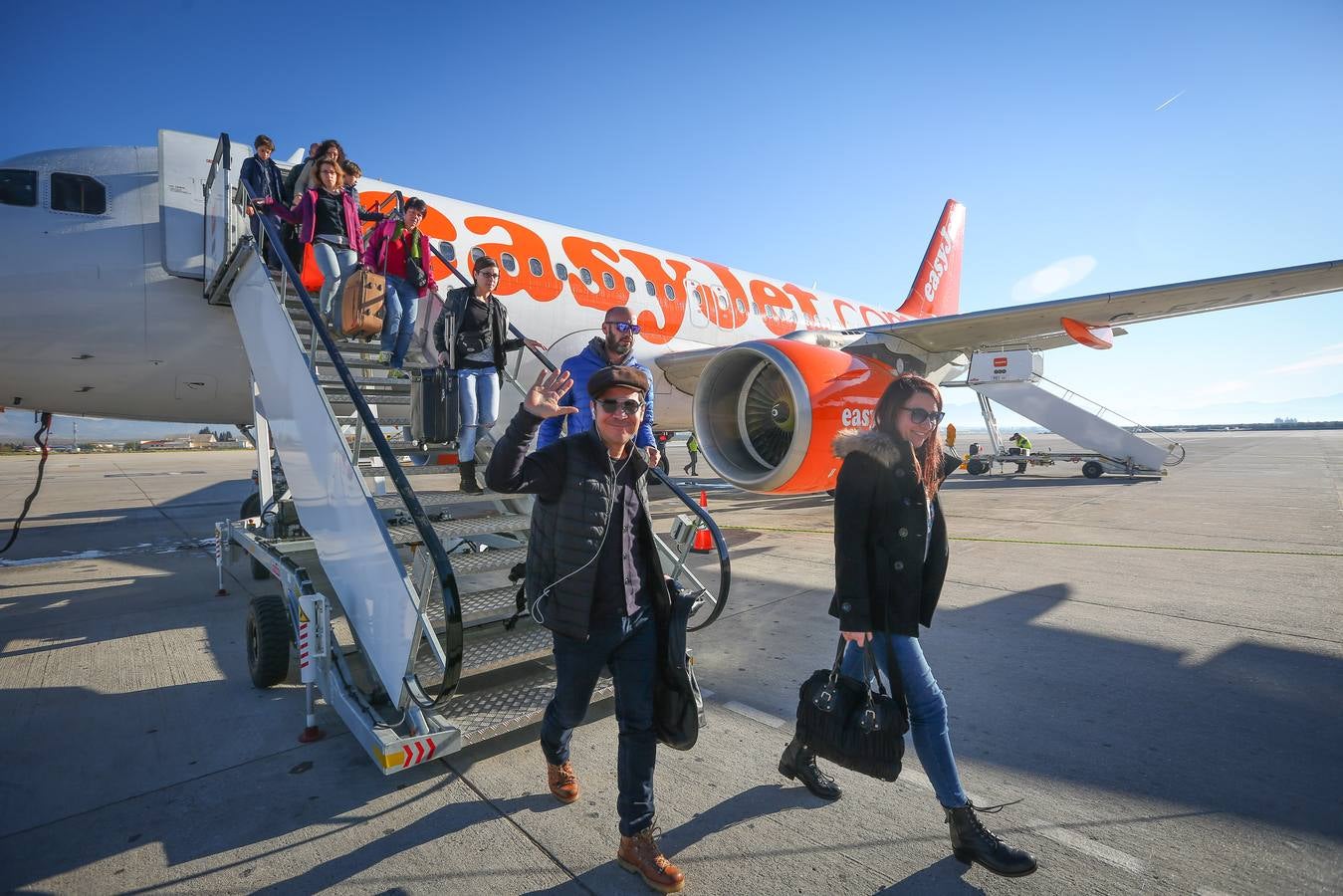 El primer vuelo desde Milán llega a Granada