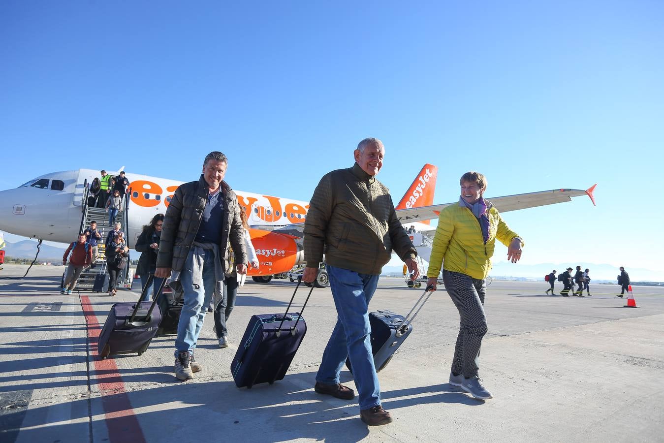 El primer vuelo desde Milán llega a Granada