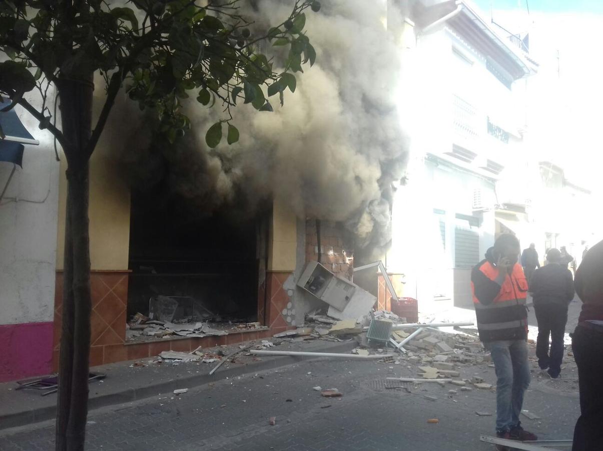 Explosión en una carnicería de Dúrcal