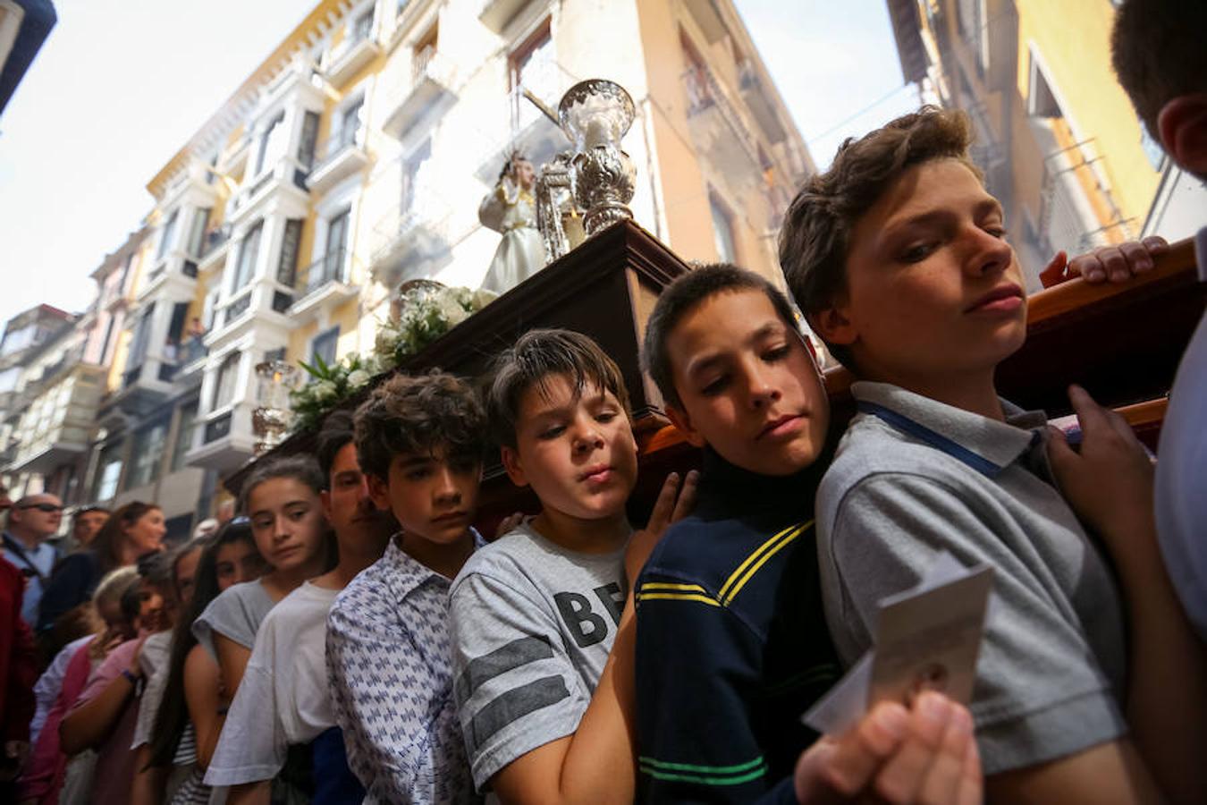 Los Facundillos procesionaron por Granada