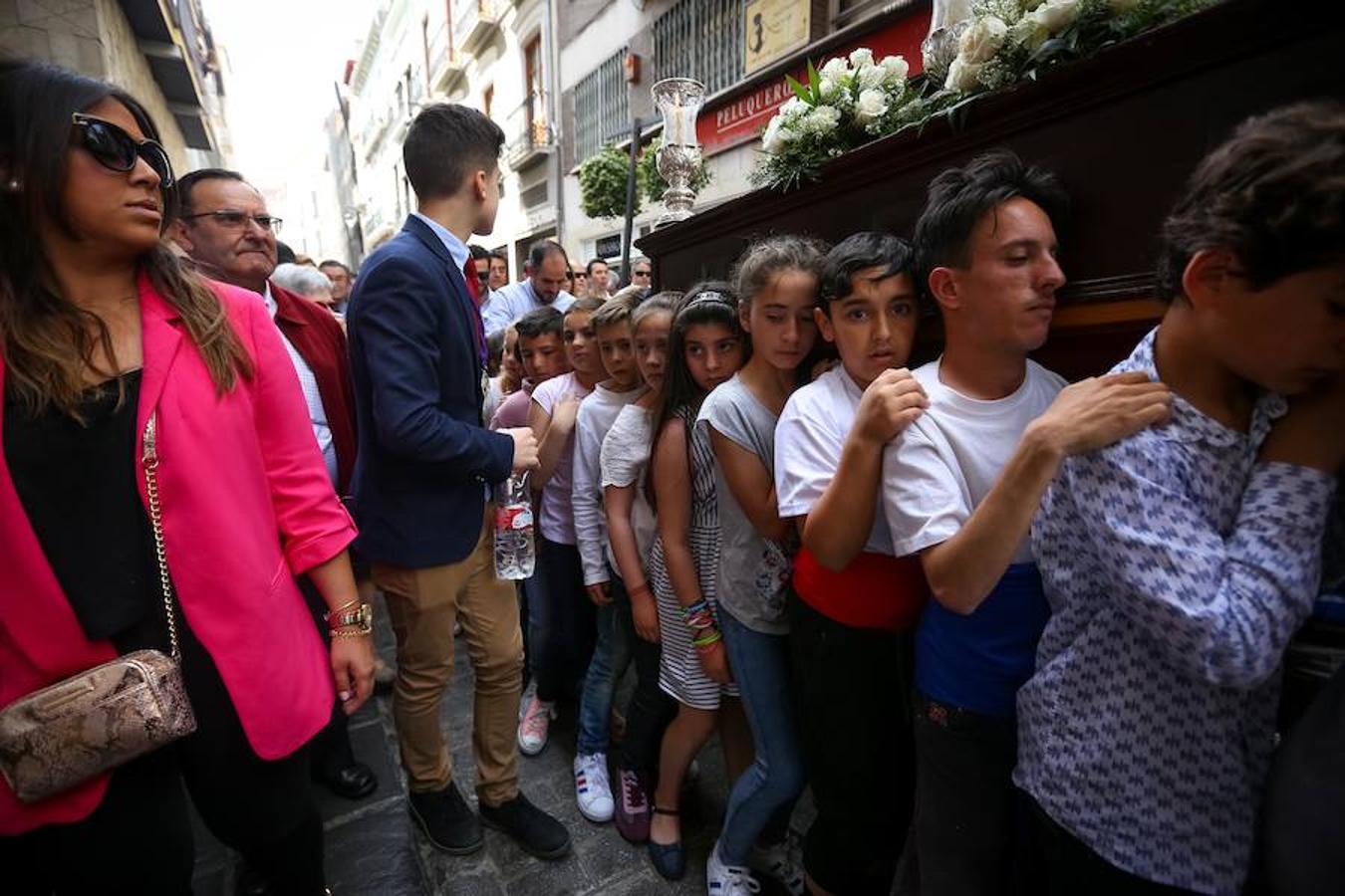 Los Facundillos procesionaron por Granada