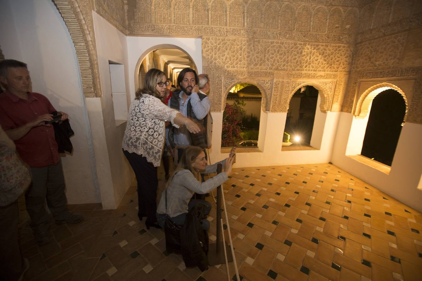 Las colas adornan el Día de los Monumentos
