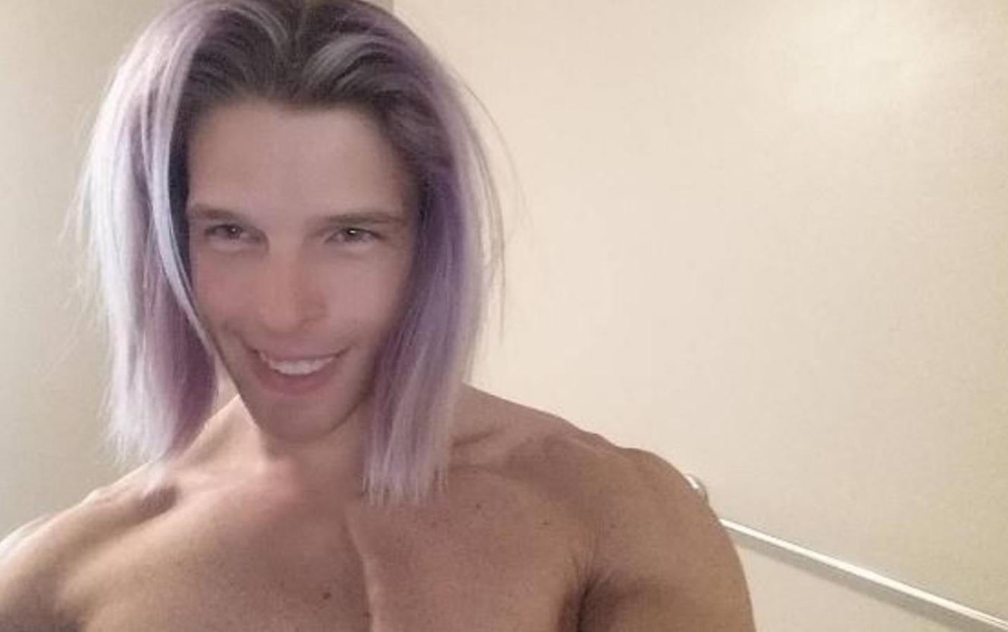 Se gasta miles de dólares para parecerse a &#039;Trunks&#039; de Dragon Ball