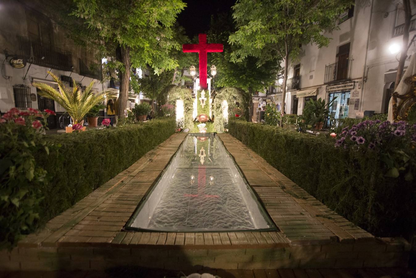 Segundo premio de calles y plazas para la asociación cultural Cruz de Mayo (Plaza Larga)