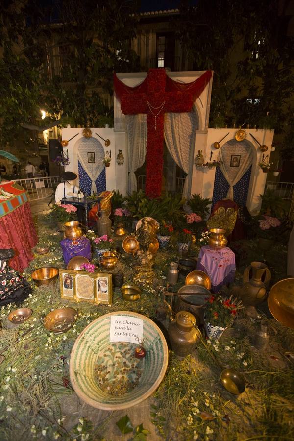 Tercer premio de calles y plazas para la Hermandad del Rosario (plaza Alonso Cano)