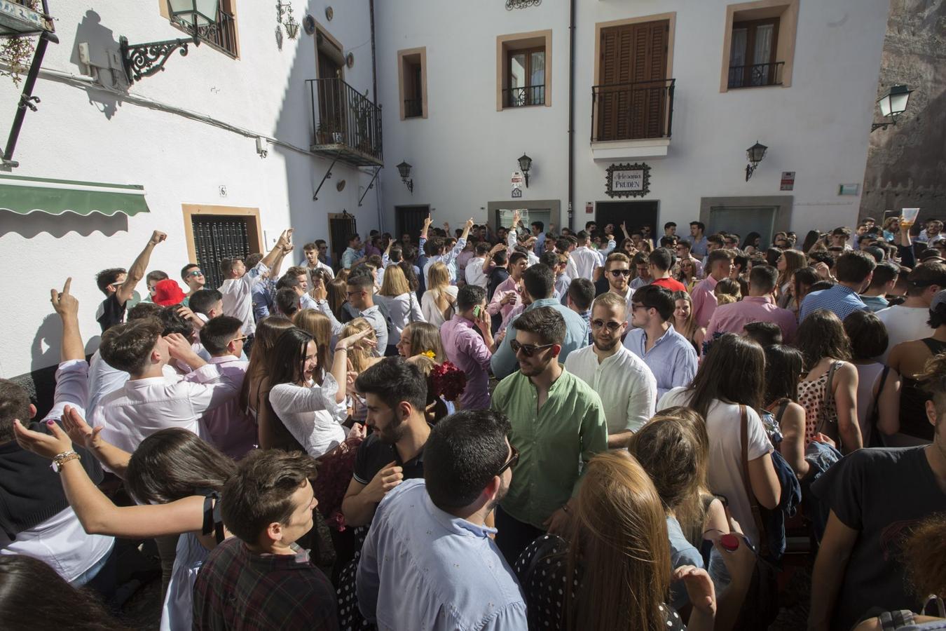El ambiente en las Cruces de Granada