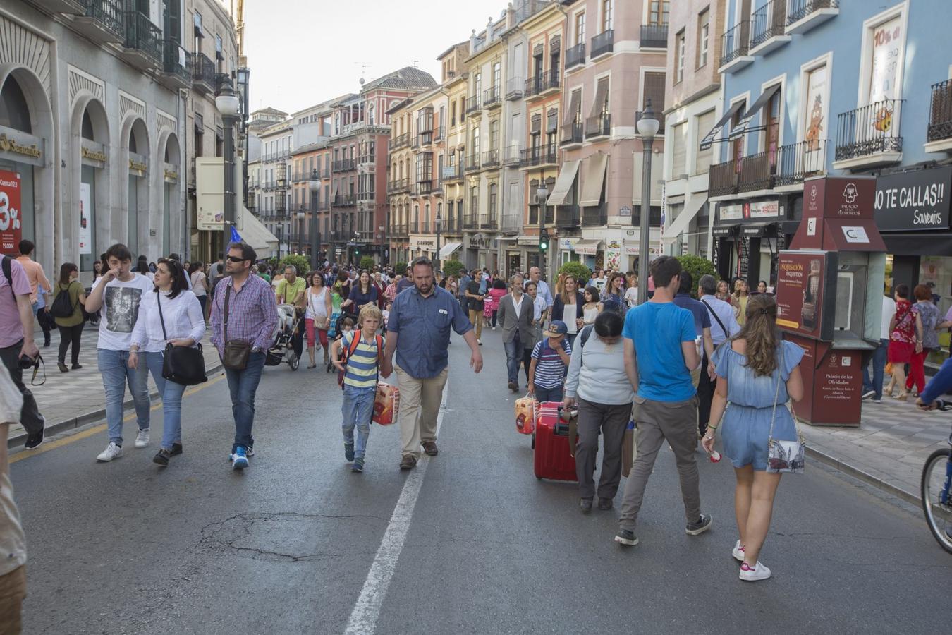El ambiente en las Cruces de Granada