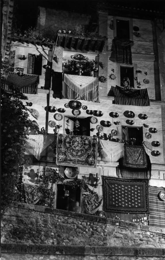 Así era la feria del Corpus en el centro de Granada