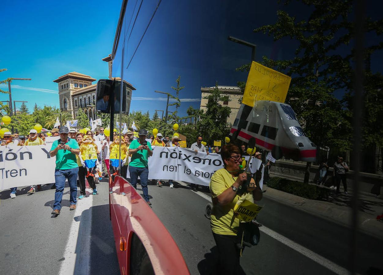 Granada vuelve a clamar contra el aislamiento ferroviario