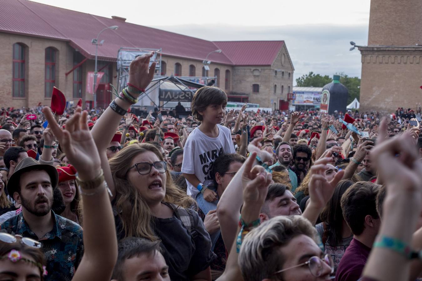 En Órbita, bajo el sol