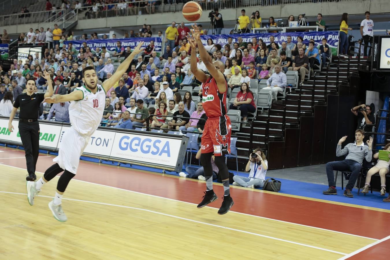 El Covirán cede en el Palacio