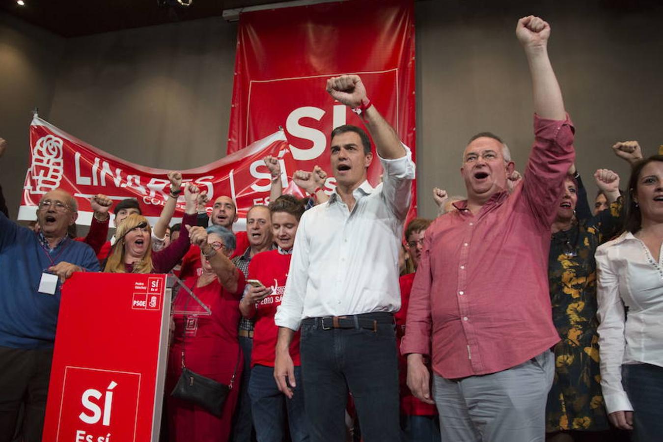 José María Rueda. Presentó a Patxi López cuando el todavía precandidato visitó Granada el 17 de febrero. Pero se destapó en el mitin de Pedro Sánchez en la capital un mes después. Ha sido el ‘cartel’ de la candidatura en la provincia en el final de la campaña.