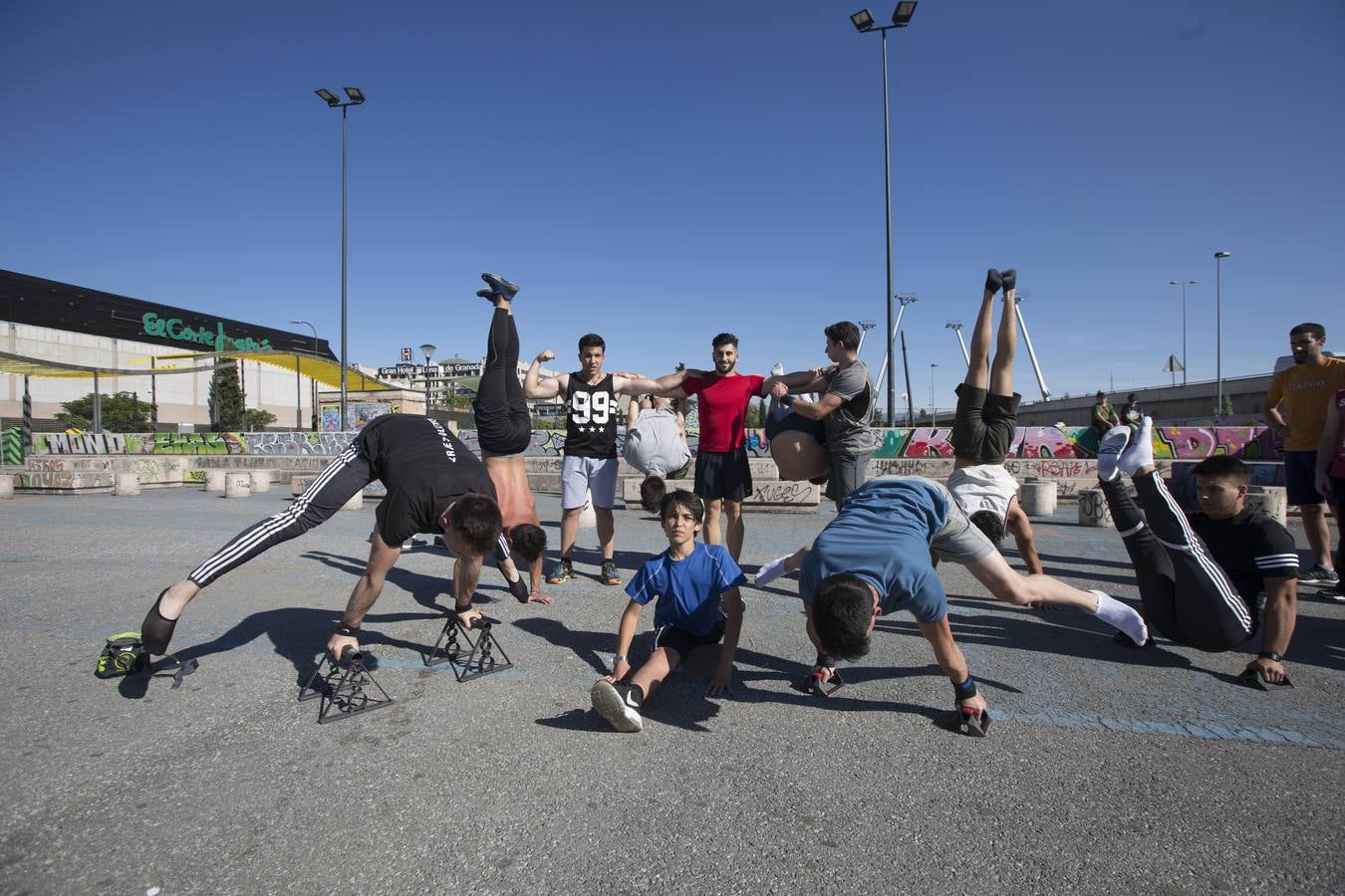 Street Workout, la otra vida del botellódromo