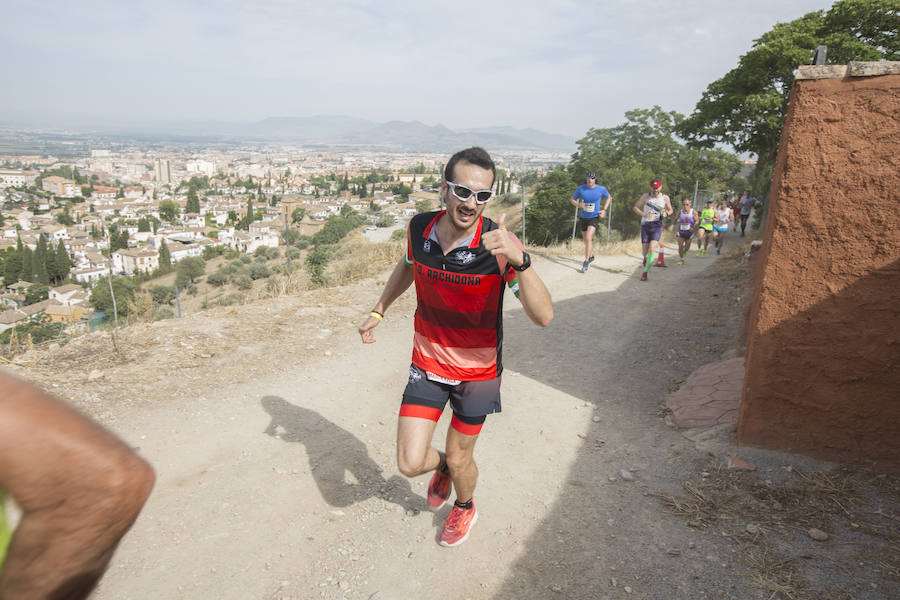 Al lado de la muralla