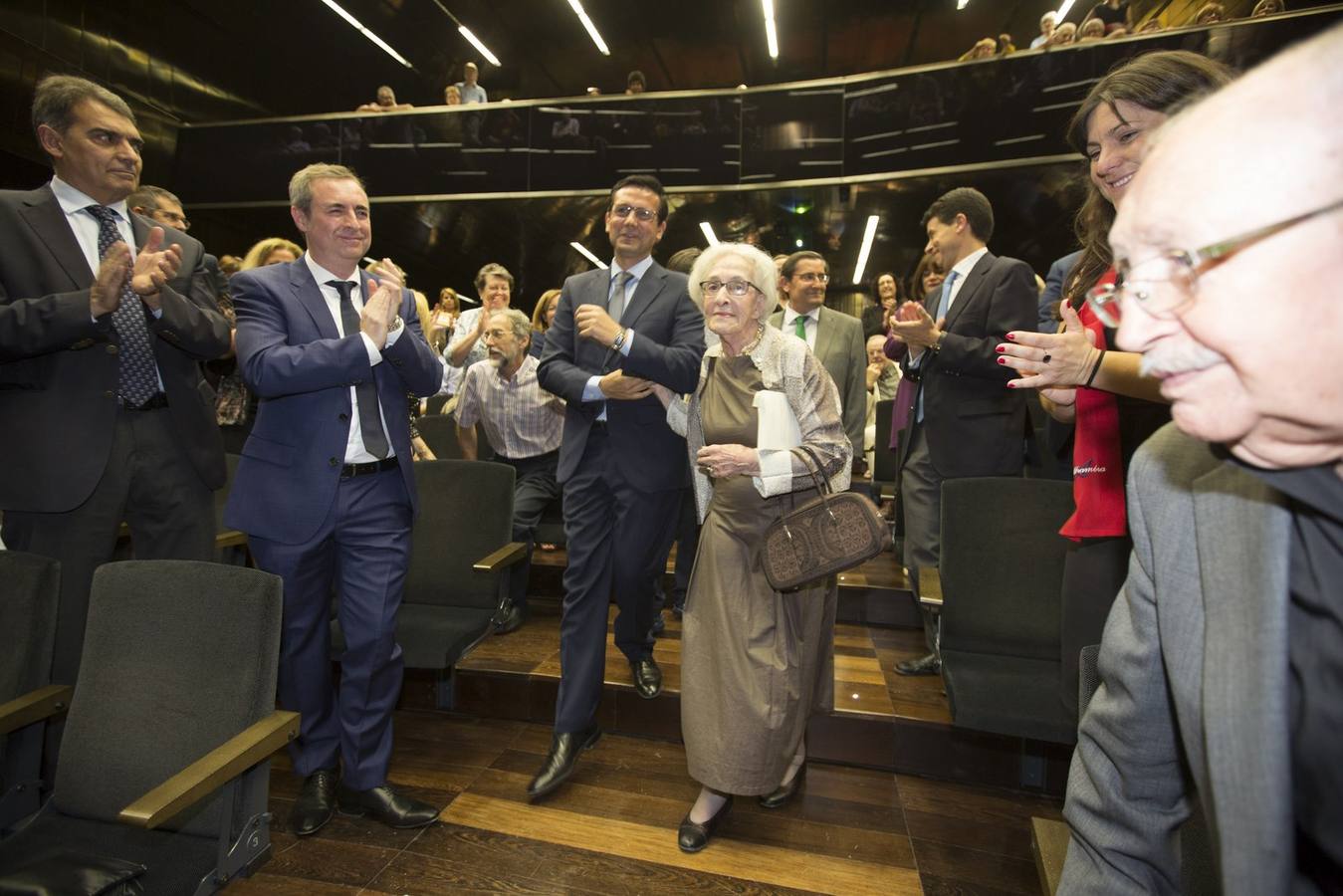 Ida Vitale recalca el poder hipnótico de Federico al recoger el Premio García Lorca