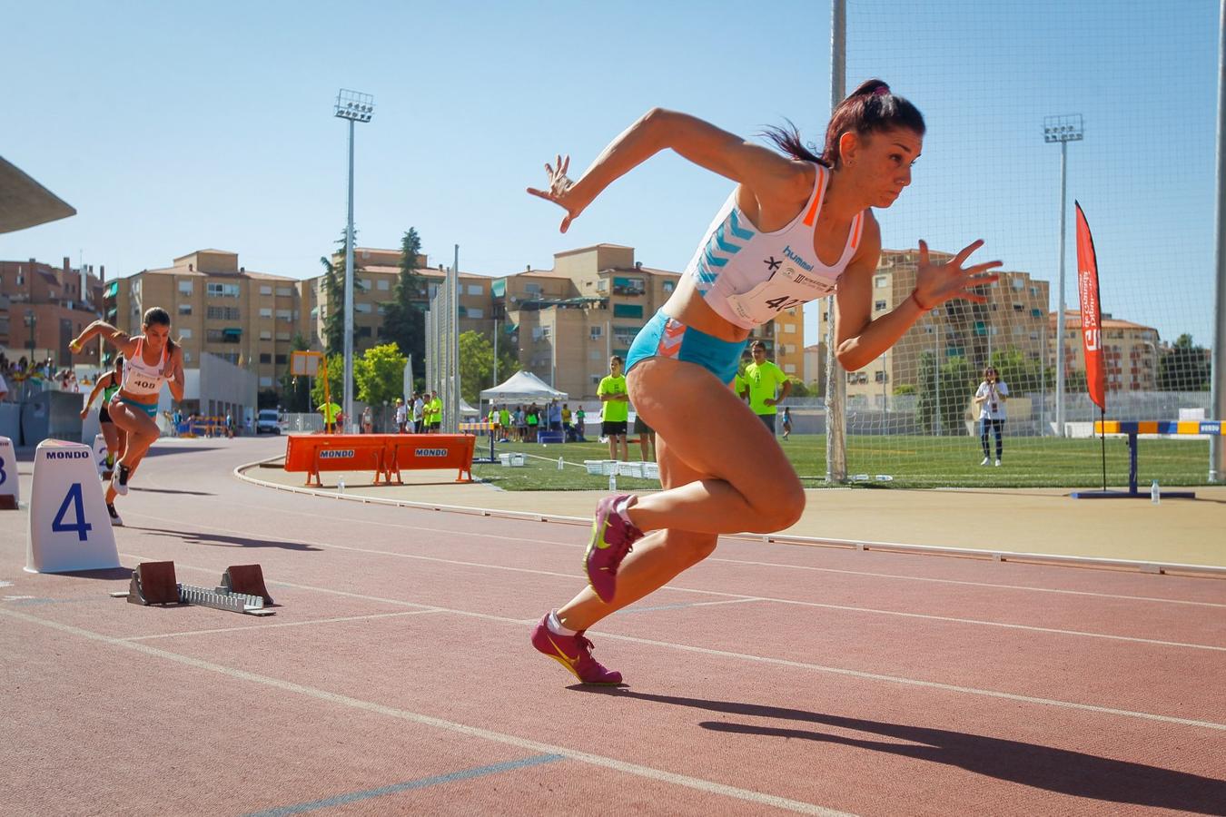 Granada luce en su fiesta del tartán