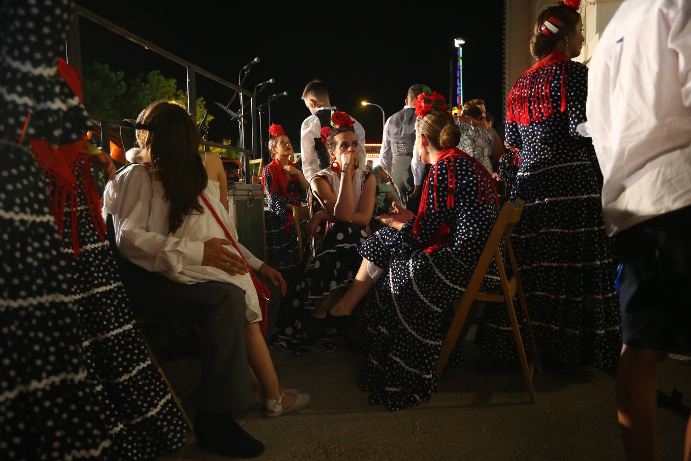 Brilla de noche más que el sol