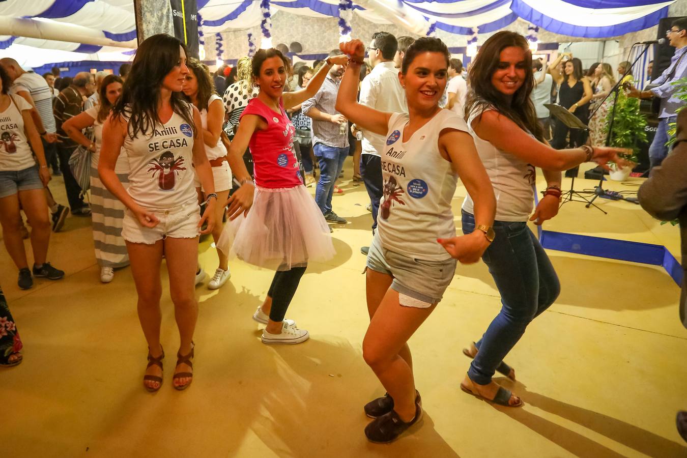 Primera noche de feria en Almanjáyar