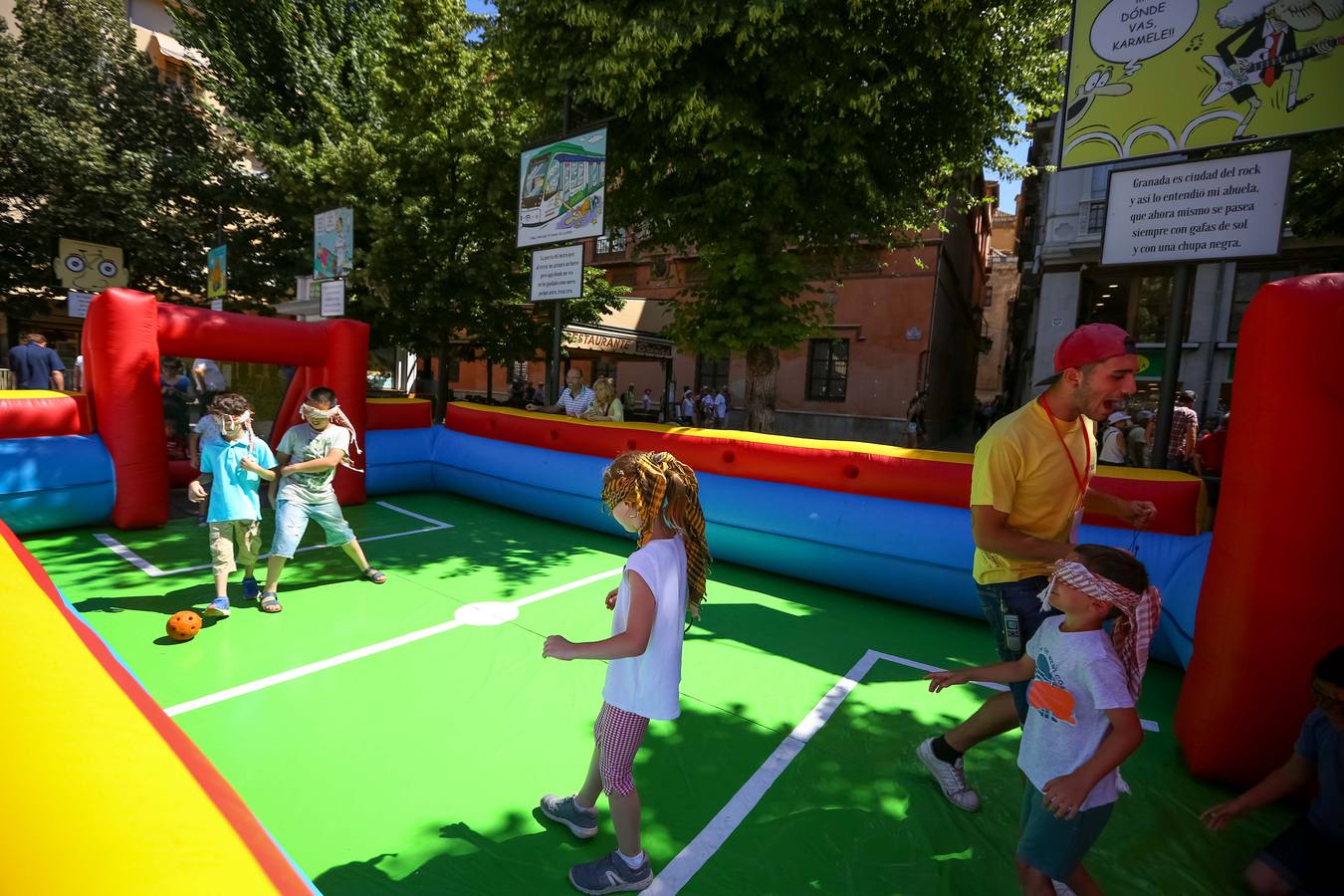 Bib-Rambla se llena de vida con el Corpus Chico