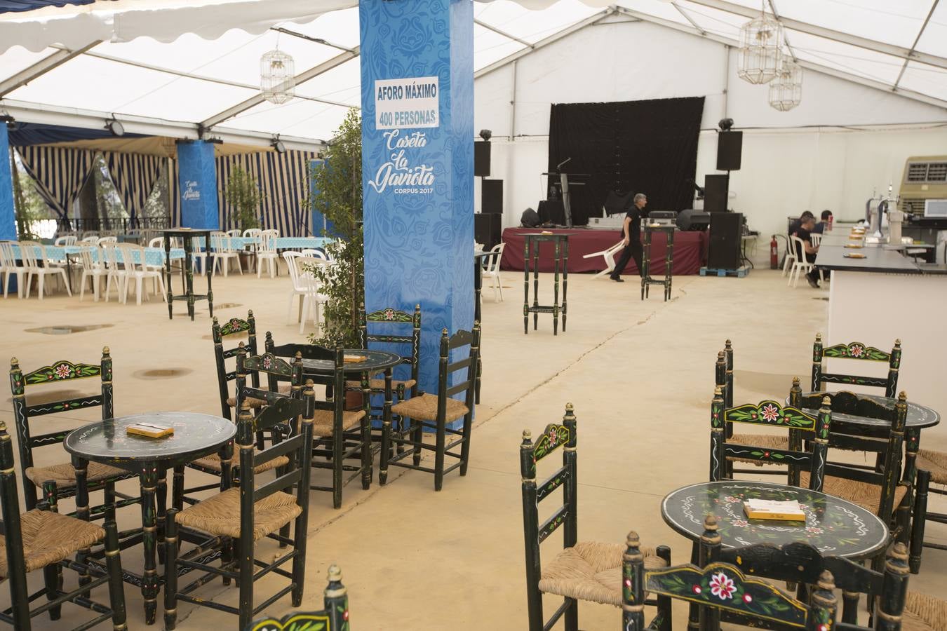 Resacón en la feria.... mogollón en la playa