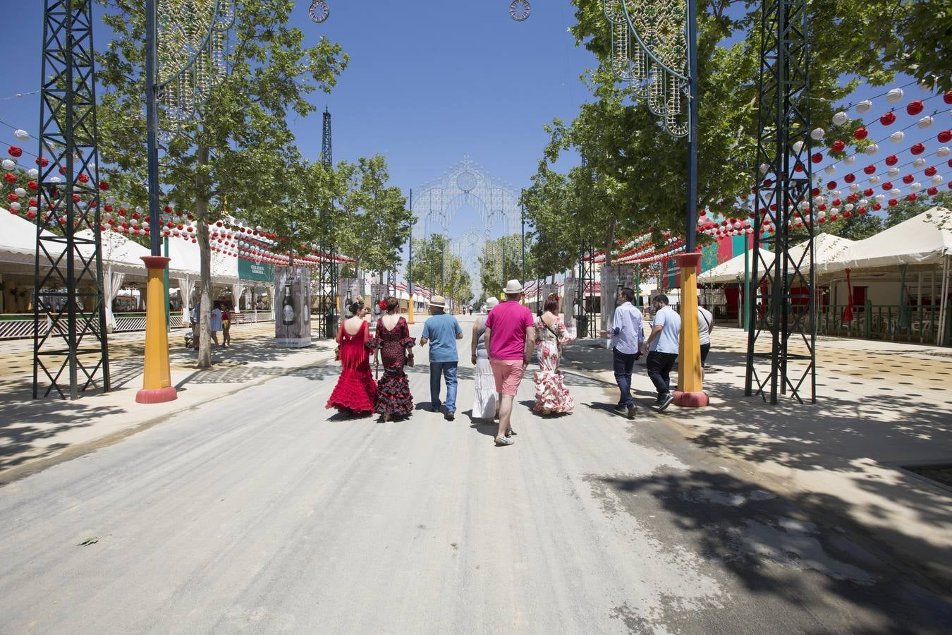 Resacón en la feria.... mogollón en la playa