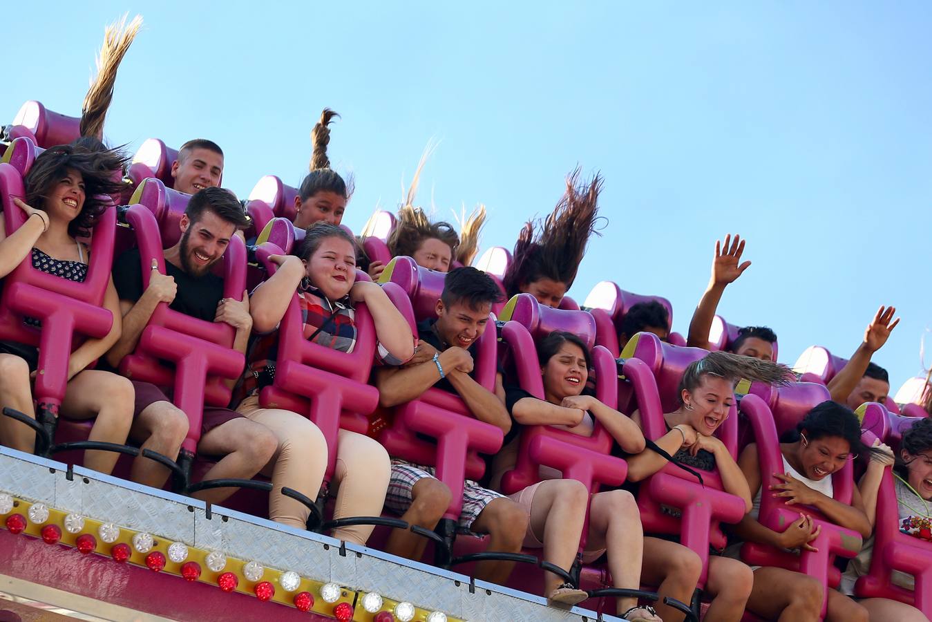 Arriba y abajo a grito pelado