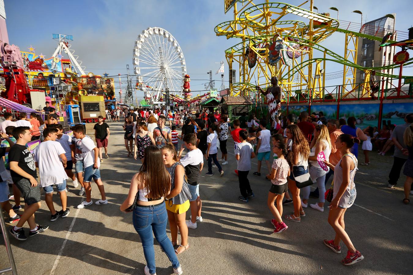 Arriba y abajo a grito pelado