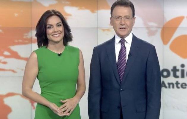 Las mejores fotos de Mónica Carillo en TV