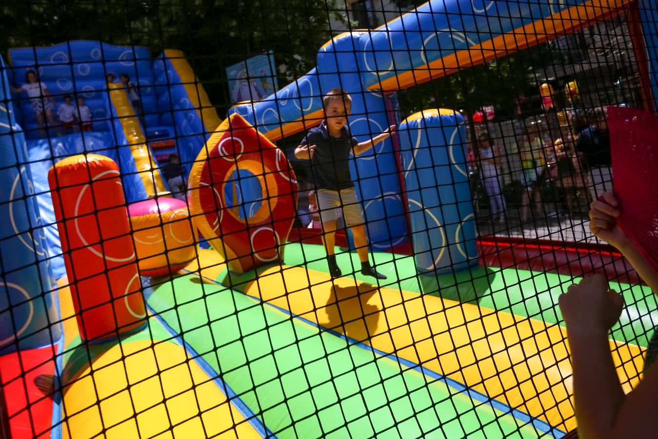 Ambiente en el centro de Granada durante el jueves de Corpus