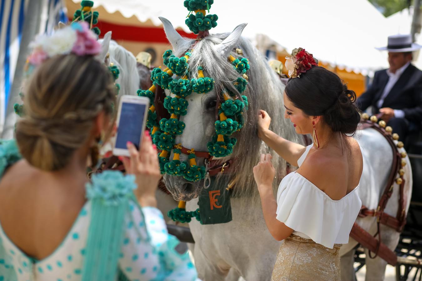 Ambiente en el ferial de Almanjáyar