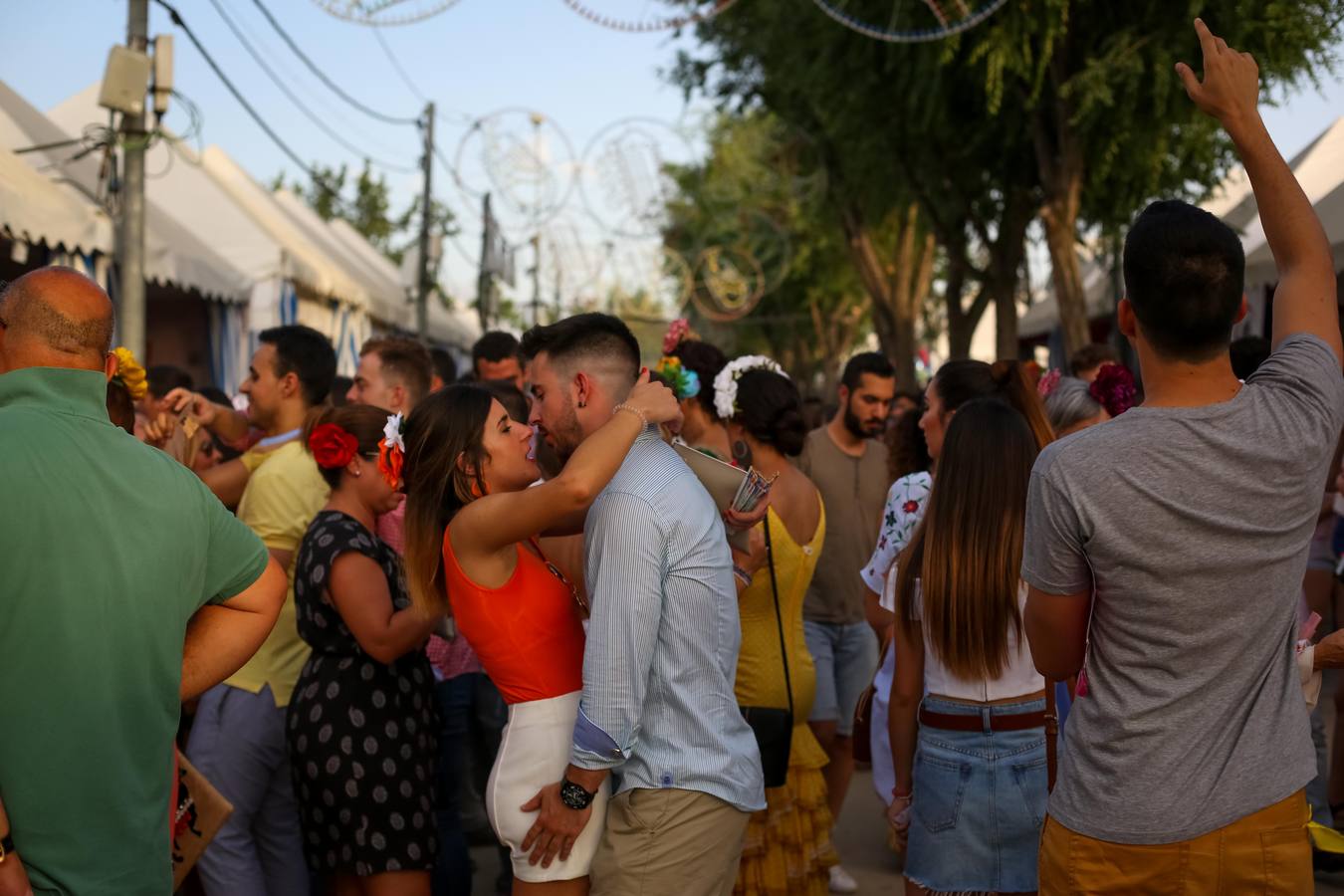 Los futuros universitarios conquistan el ferial